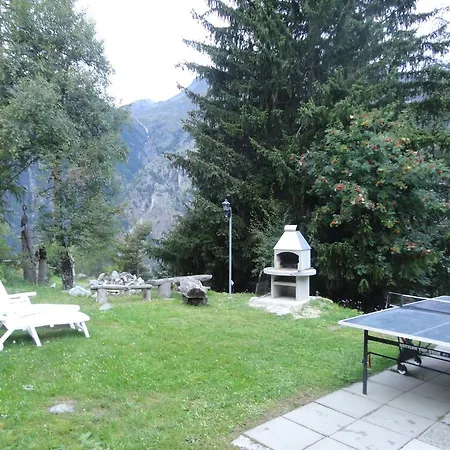 Alpstuga Sven & Marc Graechen, Niedergraechen Vallis Sankt Niklaus